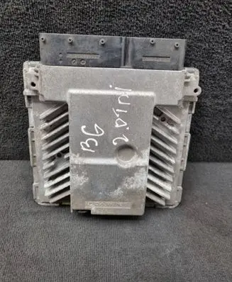 Volkswagen PASSAT B6 Engine control unit/module 03G906018CD 5WP45600AA