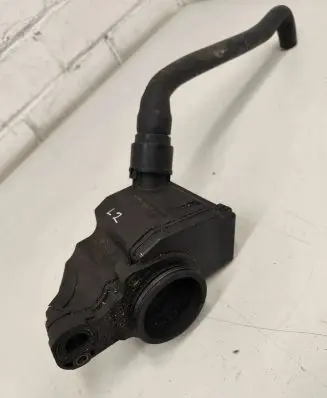 Volkswagen Golf IV Breather/breather pipe/hose 036103464G