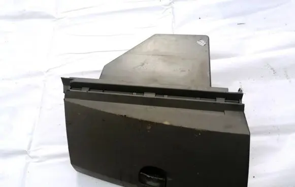 Renault Laguna III Glove box 8200078820 8200179946