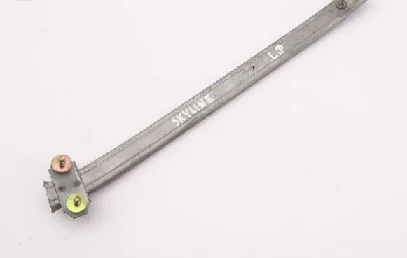 Nissan Skyline Door glass rail NISSAN_SKYLINE_R33_PROWADNICA_SZYBY_LEWY_PRZÓD