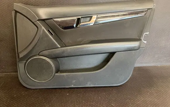 Mercedes-Benz C W204 Front door card panel trim 00172864 00172862 00172863