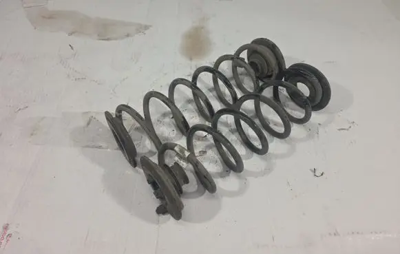 Skoda Octavia Mk3 (5E) Rear coil spring 5Q0511121