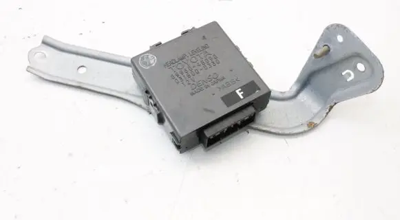 Lexus RX 330 - 350 - 400H Light module LCM 8996048090