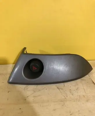 Mini One - Cooper Coupe R56 Tailgate/trunk/boot open switch RZ1R1P2K5