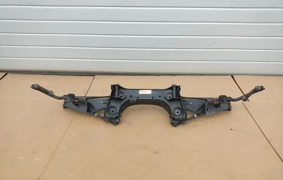 BMW 2 F46 Rear subframe 6851560