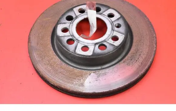 Skoda Octavia Mk2 (1Z) Front brake disc