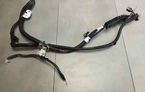 Audi A4 S4 B9 Wires (generator/alternator) 8W0971228AB