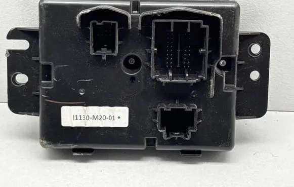 Chrysler Pacifica Other air conditioning (A/C) parts P68493451AD 7DK99996F9999 63263270