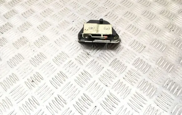 Citroen C8 Rear door lock 318107
