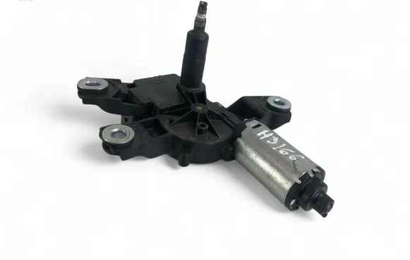 Volkswagen PASSAT B6 Wiper motor 3C9955711B