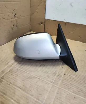 Hyundai Elantra Front door electric wing mirror E4012152 E4012151 022151