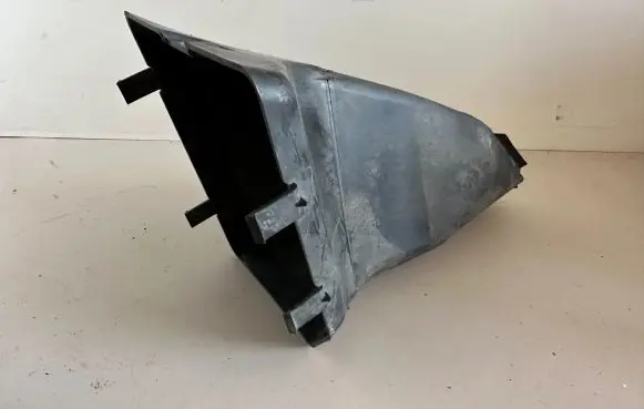 Seat Ibiza IV (6J,6P) Intercooler air channel guide 3415925