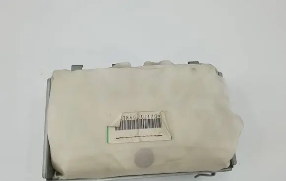 Mazda 3 I Passenger airbag 