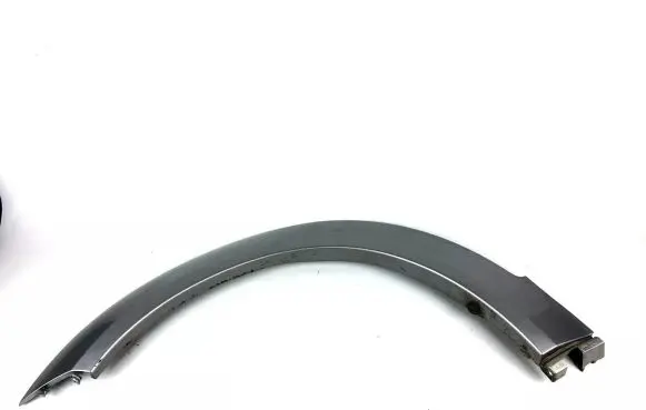 Subaru Outback Front arch trim 