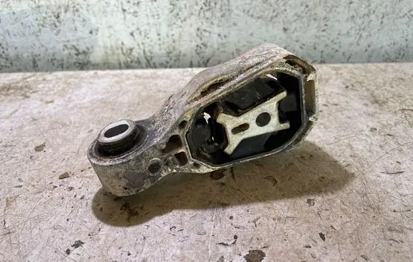 Mercedes-Benz A W177 AMG Engine mount bracket A2472400400