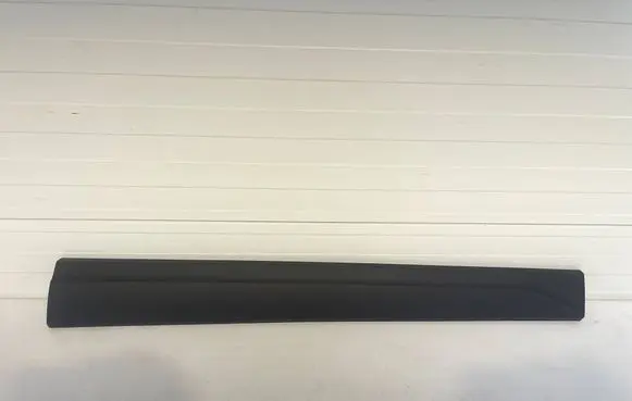 Audi Q5 SQ5 8R Front door trim (molding) 8R0853960E