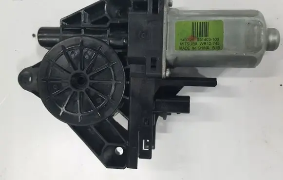 Jeep Cherokee Rear door window regulator motor 931403103