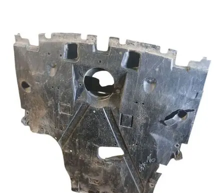 Subaru Outback (BS) Engine splash shield/under tray 