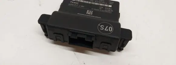Volkswagen PASSAT B6 Gateway control module 3C0907530C 3C0907951A