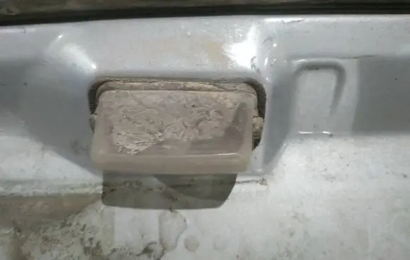 Peugeot 206 Number plate light
