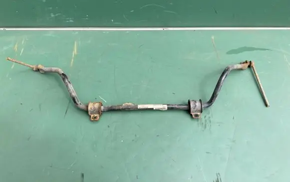 Front anti-roll bar/sway bar