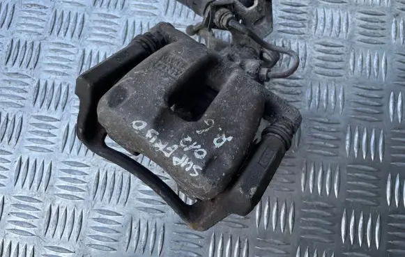 Skoda Superb B6 (3T) Rear brake caliper