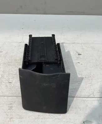 Mercedes-Benz Vito Viano W639 Cup holder A6396800258