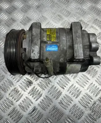 Volvo XC90 Air conditioning (A/C) compressor (pump) 8708581