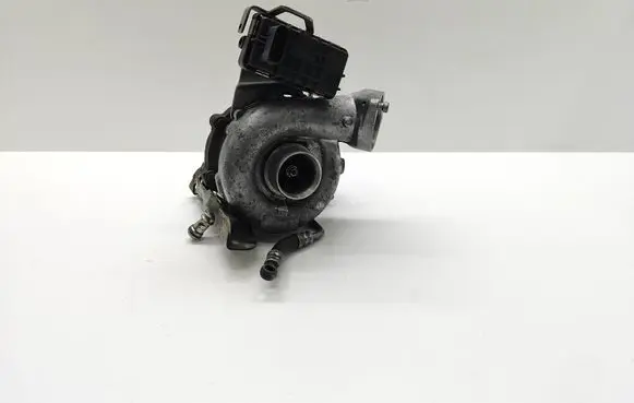 BMW 5 E60 E61 Turbo 758351 75835117 GARRETT