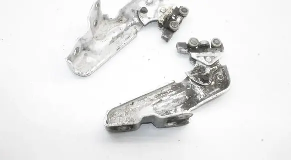 Nissan NV200 Sliding door upper roller guide/hinge 