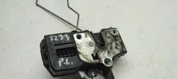 Cadillac CTS Front door lock