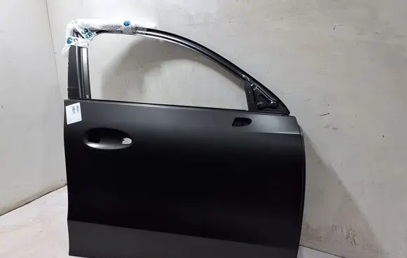 Mercedes-Benz GLC C254 Front door A2547204200
