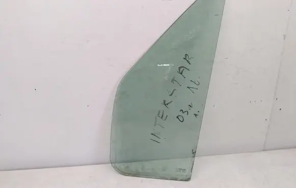 Nissan Interstar Front door vent window glass four-door 