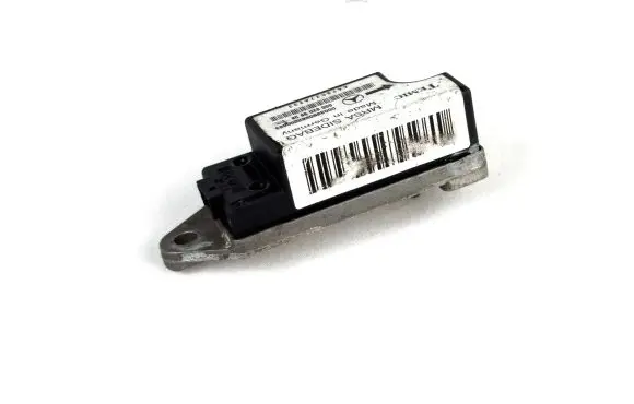 Mercedes-Benz C W202 Airbag deployment crash/impact sensor 0008209926