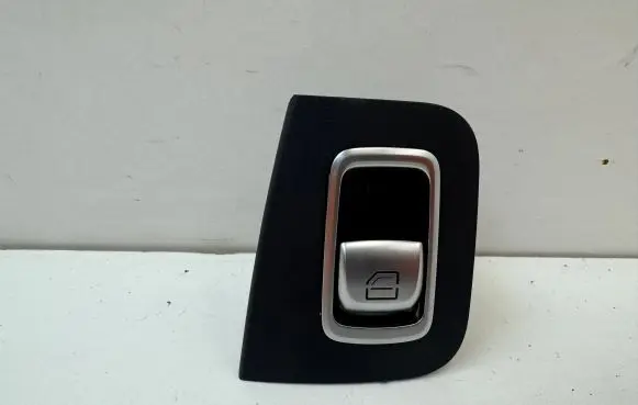 Mercedes-Benz GLC C253 Electric window control switch A2059051513