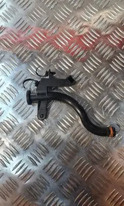 Volvo XC90 Oil fill pipe 31452117