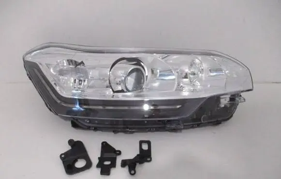 Citroen C5 Headlight/headlamp 9674869880
