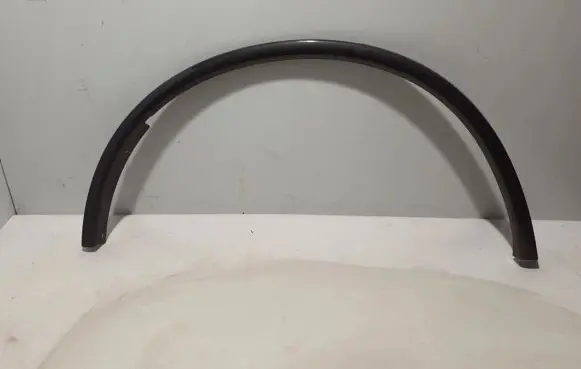 Dodge Durango Fender trim (molding) 1RK18TRMAF