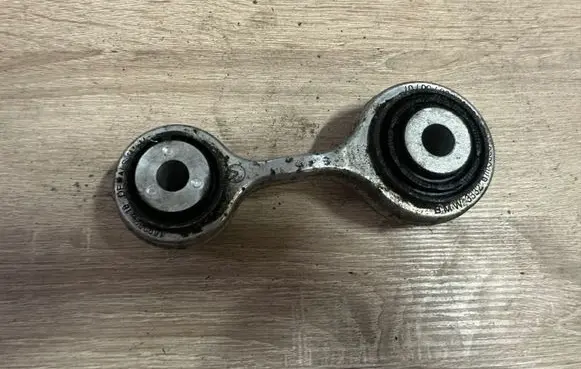 BMW 5 F10 F11 Rear upper control arm/wishbone 6775683