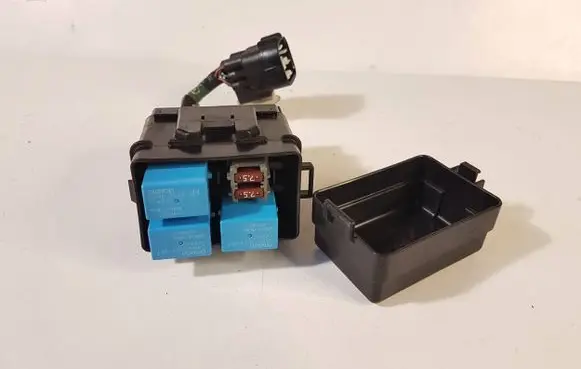 Mitsubishi Outlander Fuse box set 8565A162