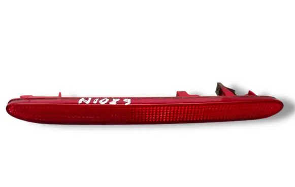 Honda CR-V Rear tail light reflector E130927 P3246
