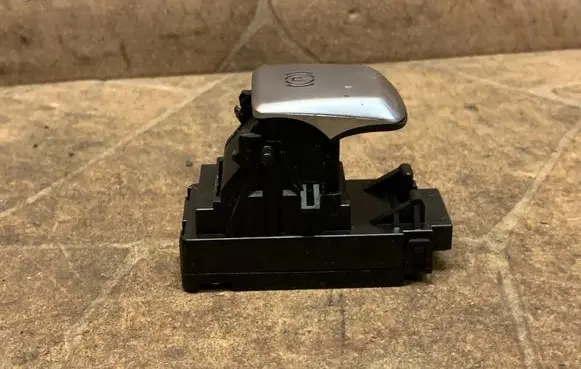 Mercedes-Benz C W205 Hand parking brake switch 2059056603
