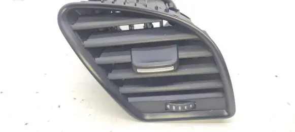 Audi A4 S4 B8 8K Dash center air vent grill 8K1820902C