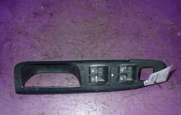 Volkswagen PASSAT B6 Quarter vent window switch 1K4959857A