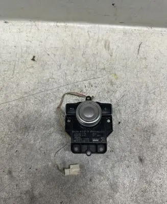 Mercedes-Benz C W204 Multifunctional control switch/knob A2048700779 A2049020501 A2048701179