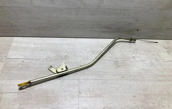 Toyota Yaris Oil level dip stick 
