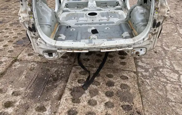 KIA Carens III Rear bodywork 