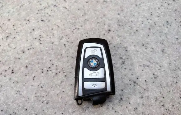 BMW 7 F01 F02 F03 F04 Ignition key/card 9226935AOP1045 9226935