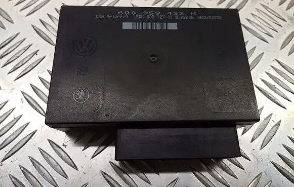 Skoda Fabia Mk1 (6Y) Voice control module 6Q0959433H