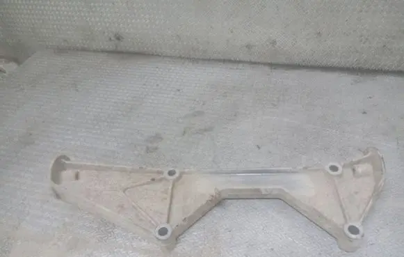 Skoda Octavia Mk1 (1U) Rear differential/diff mount bracket 1J0599287C